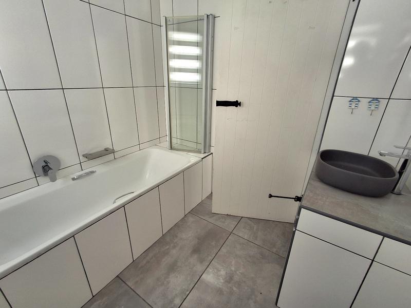 To Let 3 Bedroom Property for Rent in Lampiesbaai Western Cape